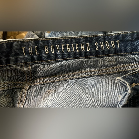 Cotton On Boyfriend Blue Jean Shorts Distressed Cuffed Size 6 - Picture 7 of 10